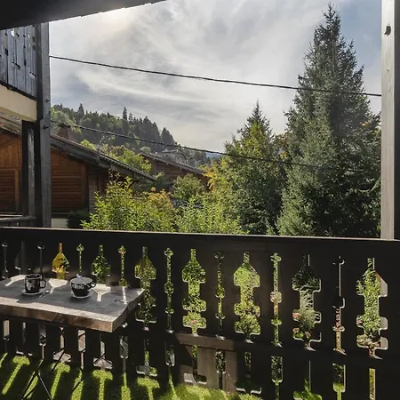 Uccelli - Cocoon Just A Stone's Throw From The Centre Of * Megève