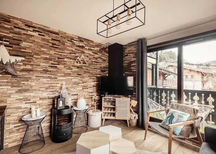 Uccelli - Cocoon Just A Stone's Throw From The Centre Of Megève